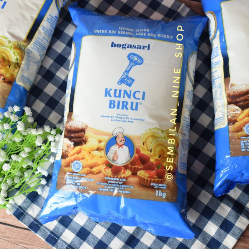 

Bogasari KUNCI BIRU Tepung Terigu Protein Rendah 1 KG