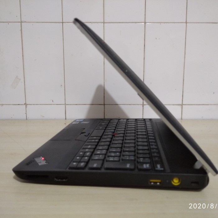 laptop lenovo e130 intel core i3 gen3 ssd 128gb ram 4gb