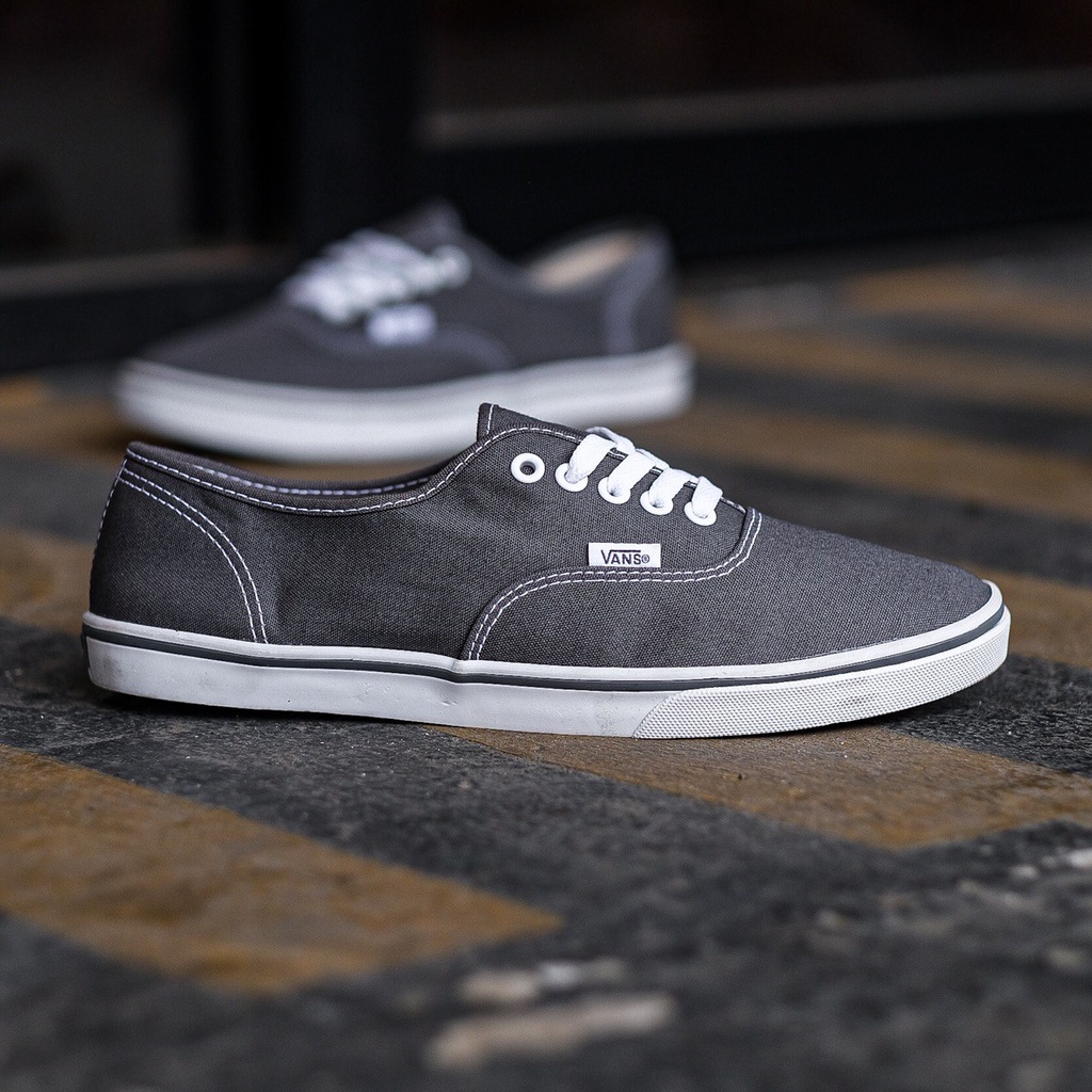 Vans Authentic Lo Pro Pewter/True White ┃ORIGINAL 100%┃SEPATU Authentic Lo Pro Pewter/True White ┃SE