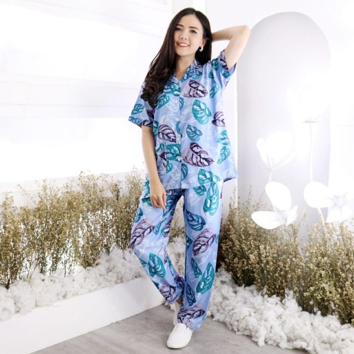 Setelan Baju Tidur Piyama Wanita Set Pajamas Lengan Pendek Jumbo Rayon - Biru, XL