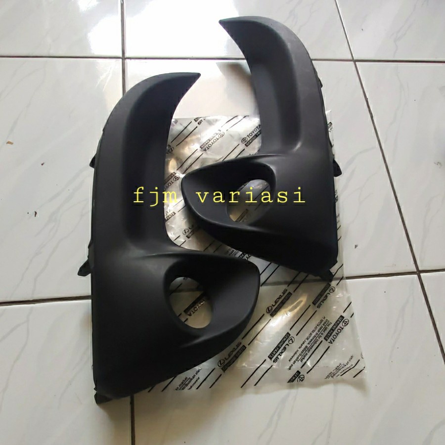 JUAL COVER FOGLAMP TUTUP FOGLAMP RING POKLEM TOYOTA YARIS 2019 ORIGINAL ASLI