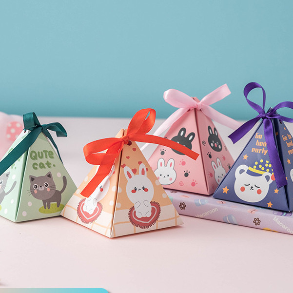 

KaromahID Gift Box Animal - Box Hampers bentuk Piramida - Box permen/candy box dengan Pita