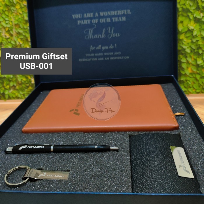 

Giftset USB Premium (Usb + Pen+ Notes A5+Card Holder) Gift set Elegan - USB-002