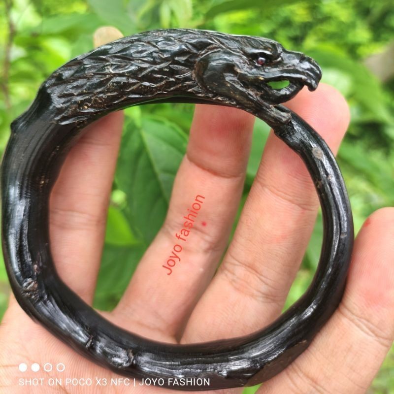 GELANG AKAR BAHAR HITAM UKIR BURUNG ELANG