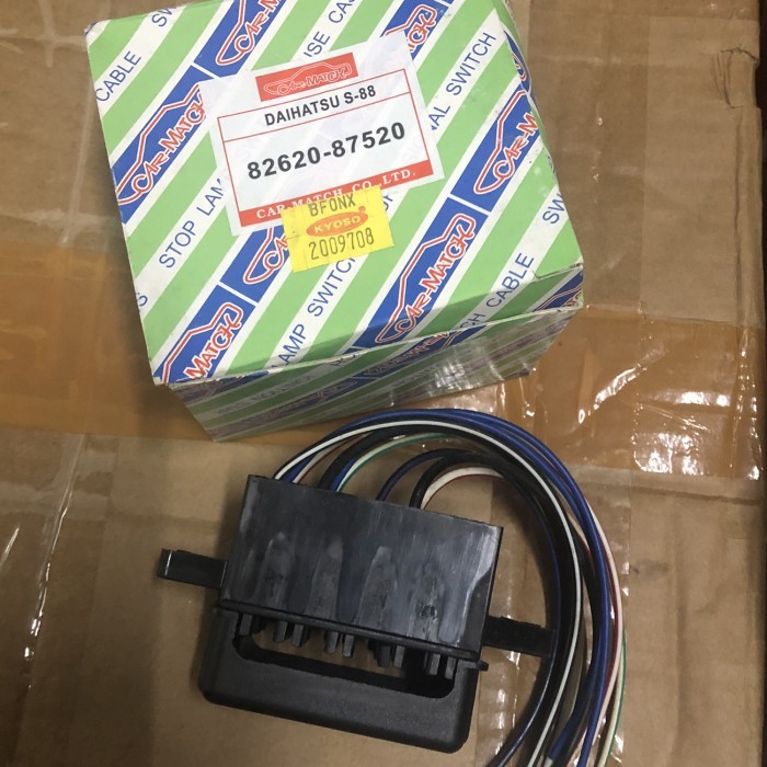 JP5822 Fuse box rumah sekring bok daihatsu zebra s88