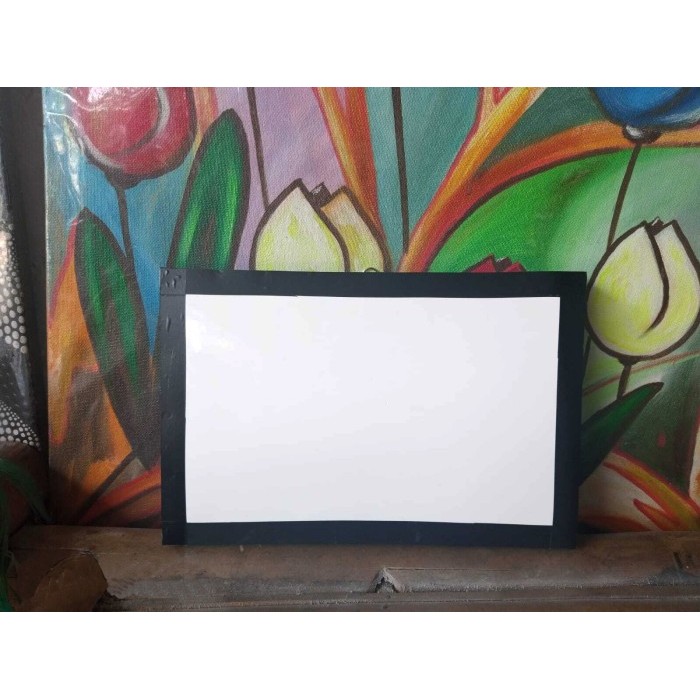 

Papan tulis putih melamin white board ukuran 80x90 cm
