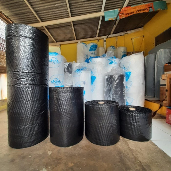 

Bubble Wrap Roll 40 cm x 50 m - Hitam