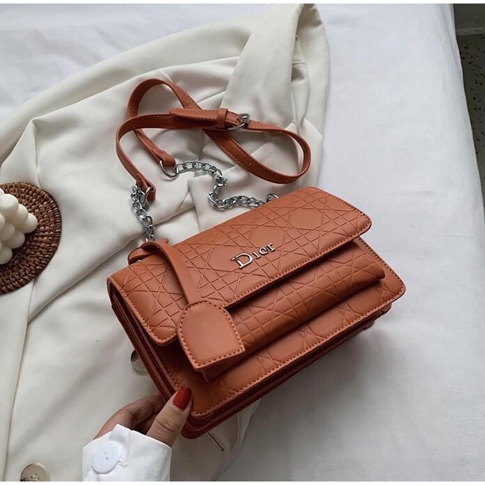 Tas Wanita Import Branded Selempang Slingbag Cewek Modis Pesta Santai - Orange