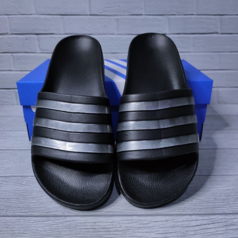 Sandal Pria Slip On / Sendal Wanita Slop / ADIDAS Slide Hitam Grade Original