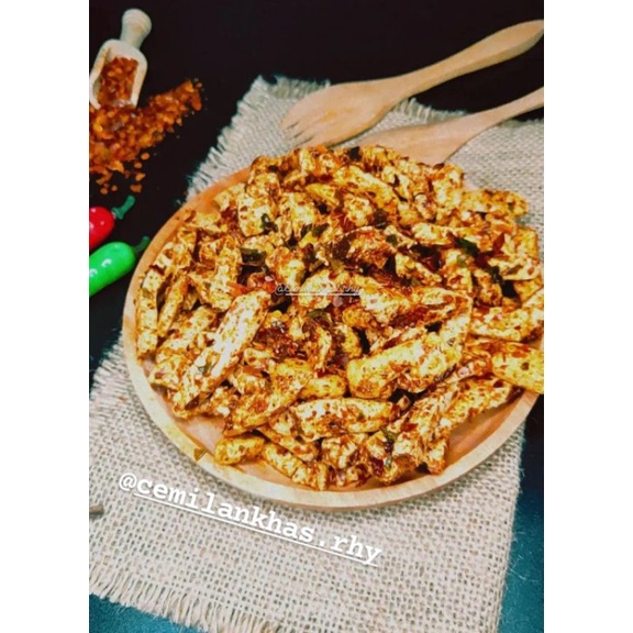 

Basreng pedas daun jeruk 1kg