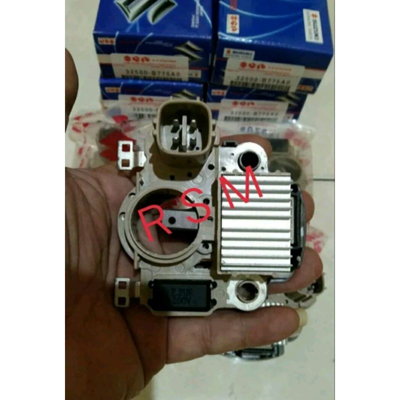 IC REGULATOR IC ALTERNATOR DINAMO CAS AMPERE AMPER ESTEEM SIDE KICK TWINCAM MODEL SOCKET BULAT