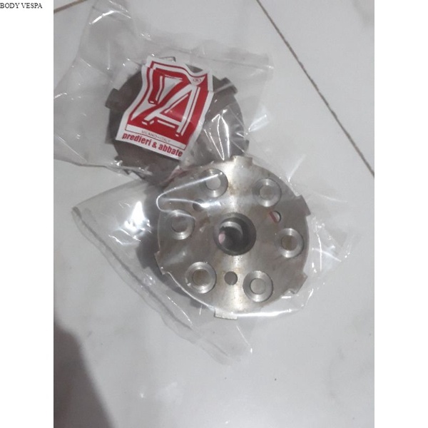 backplate dudukan gigi kopling vespa super sprint bajaj
