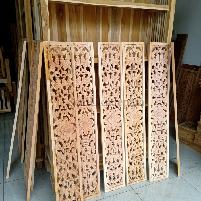 ornamen ukiran kayu loster bofen jendela roster 20x100 cm SU3243