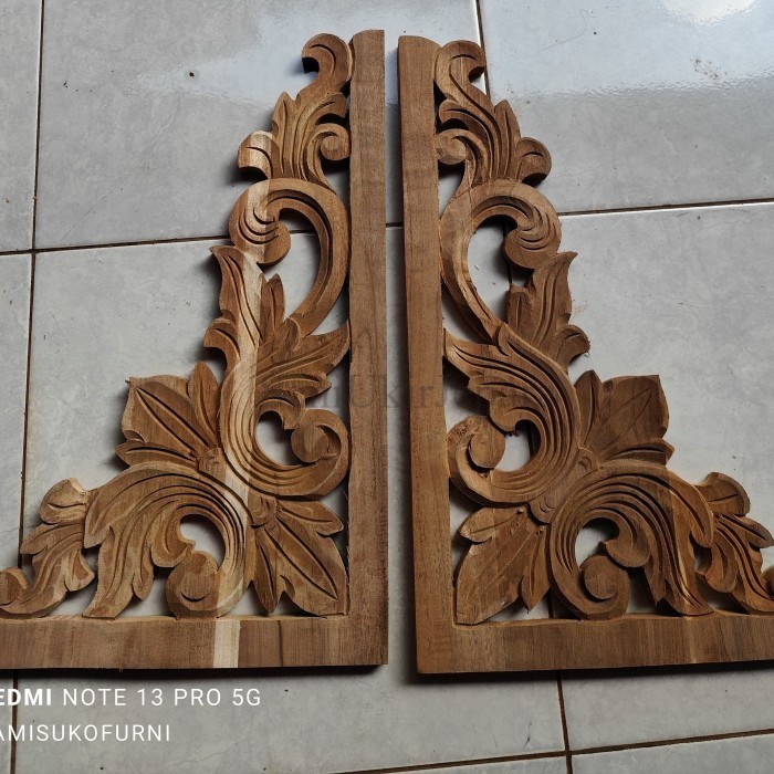 ukiran sudut ornamen 50x30 SU2234