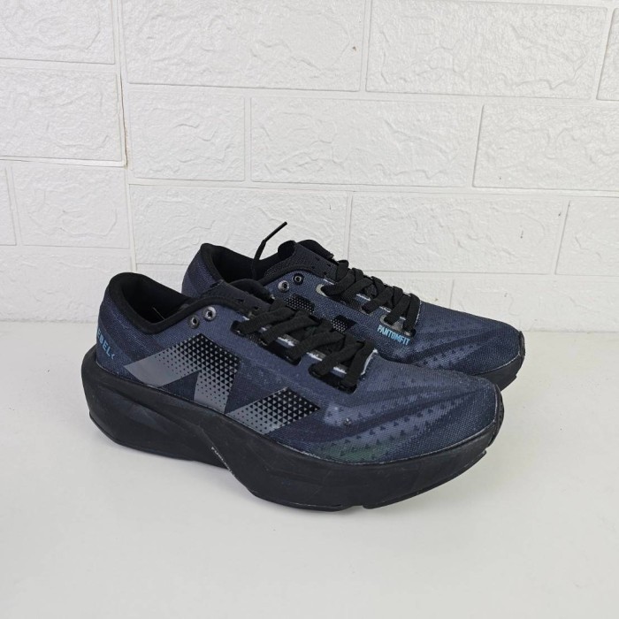 FuelCell Rebel v4 Navy Black