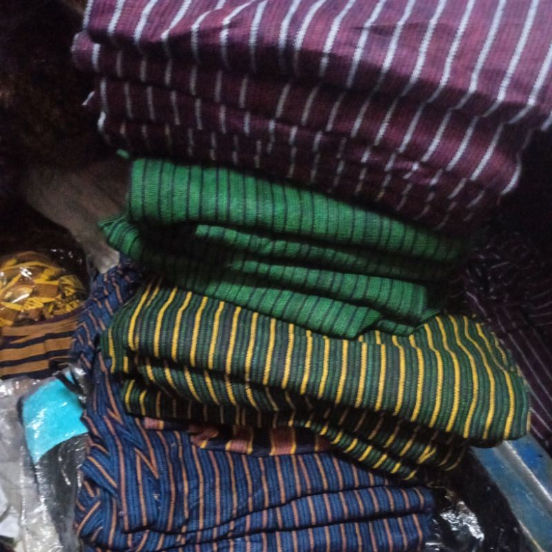 Baju Lurik [ Luriklarik ] Kebaya Lurik Klaten Solo model kutubaru Jogja Tenun Klaten Baju Adat