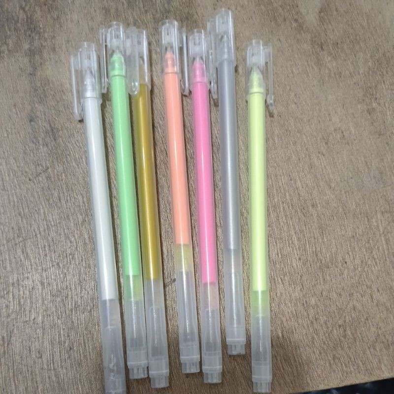 

(1buah) pena glitter warna satuan 0,8mm