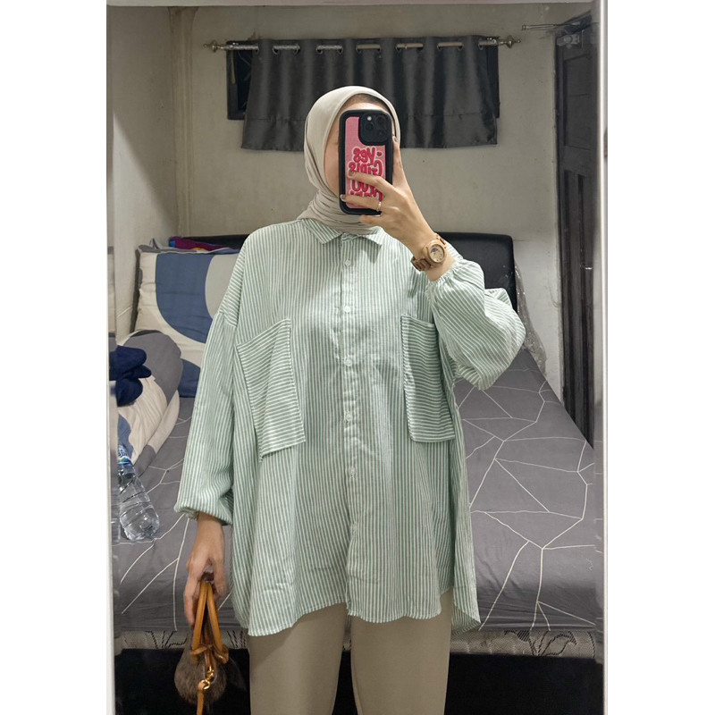 r52wd Strip yuna katun