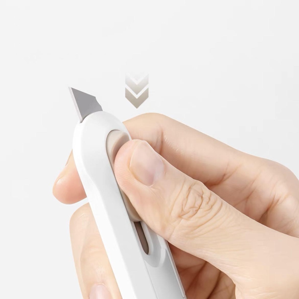 

9A. Cutter Portable Kecil Simple Polos / Pisau Pemotong Kecil Silet Cutter Mini Portabel