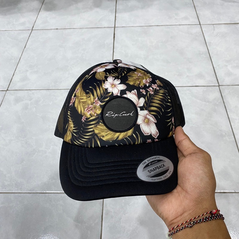 Topi Ripcurl Playabella Trucker Black Original