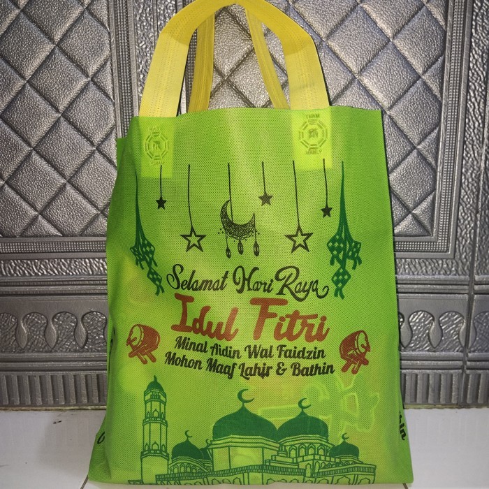

Goodie bag lebaran idul fitri/1 lusin uk.30x40 & 38x45 - Hijau 30x40