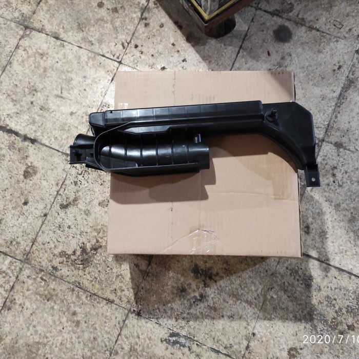 Pipa Air cleaner Ertiga Splash PART BARU