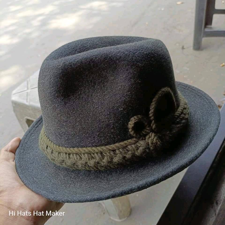 Topi Pria Laken Fedora Warna Hitam Asesoris Tali Melingkar Keren Bahan Original