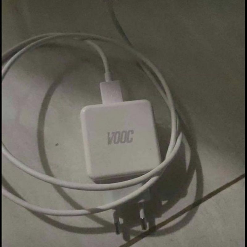 charger vooc realme 5 pro original
