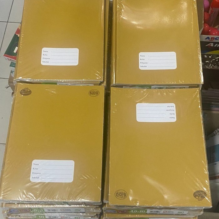 

Buku Tulis Sinar Dunia 60 lembar 1 Pak (Isi 10 Buku) Sidu Polos Coklat