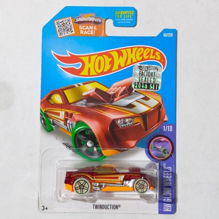 Hotwheels Hot Wheels Twinduction merah Factory Sealed 2016 Glow Wheels -DD24