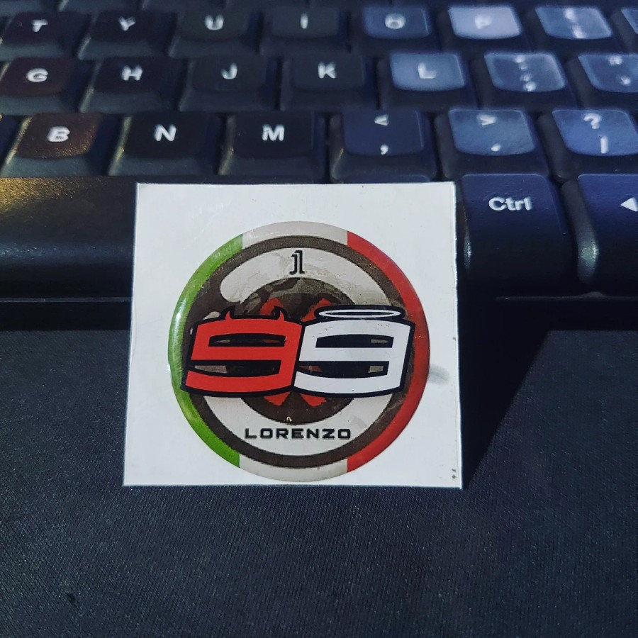 

Sticker Timbul Resin 99 Lorenzo BULAT Lycal 3D Logo Kecil Satuan