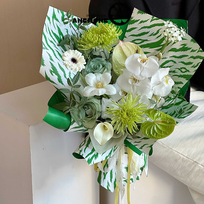 

ANEMONE - FL44 BELLA Kertas Bunga Paper Buket Motif Cellophane
