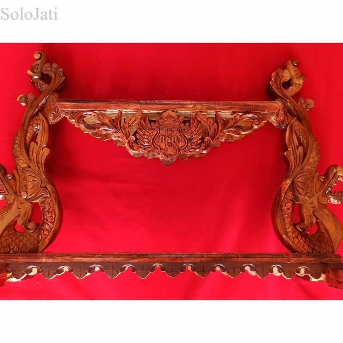 

jagrak tombak ukir halus dobel plitur Antik