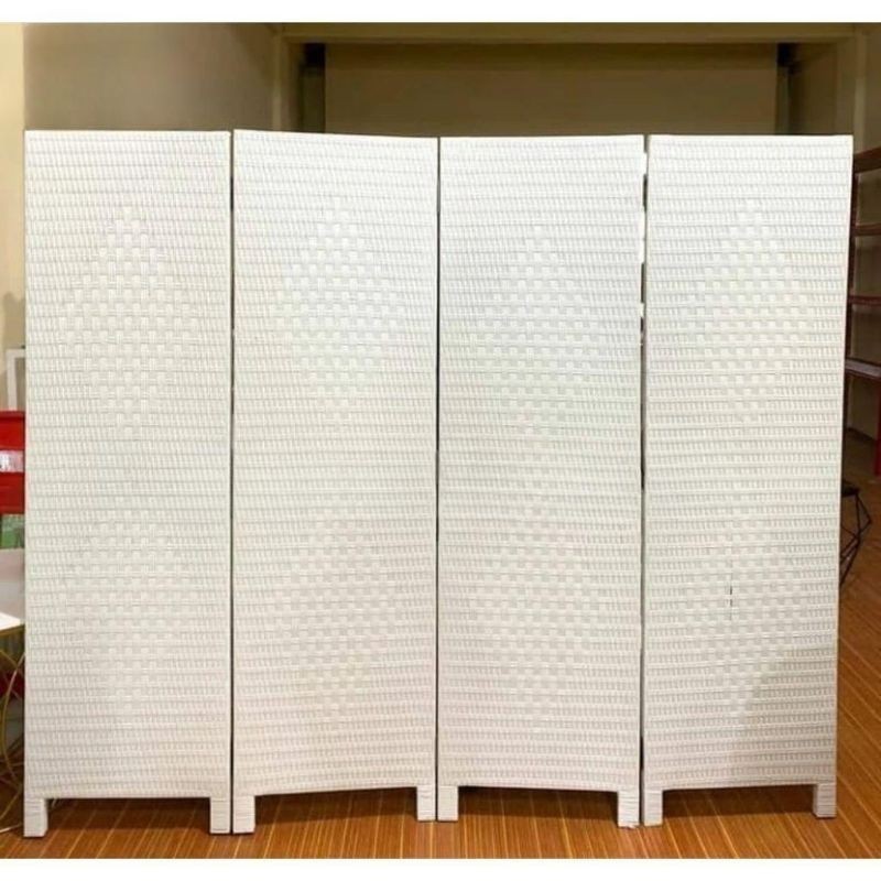 Sketsel Ruangan Rotan Sintetis Putih Pintu 4