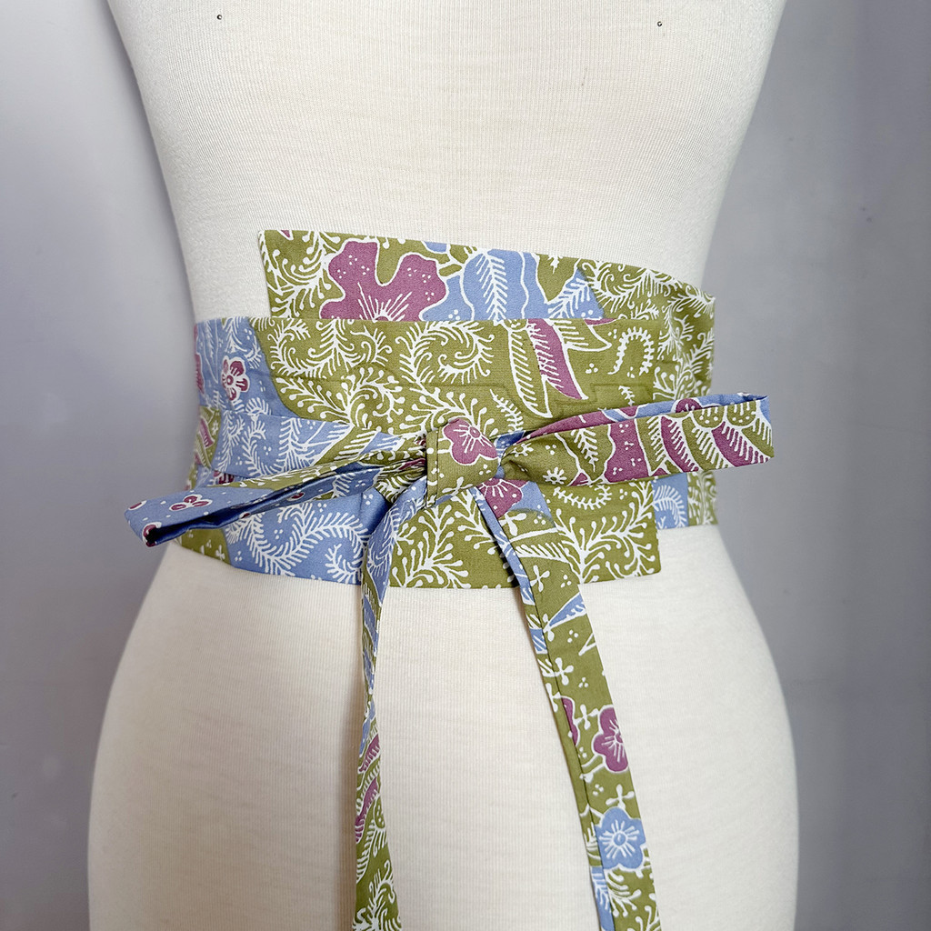IVY Obi (Belt/Sabuk) Batik Hong Sèkouwit in Olive