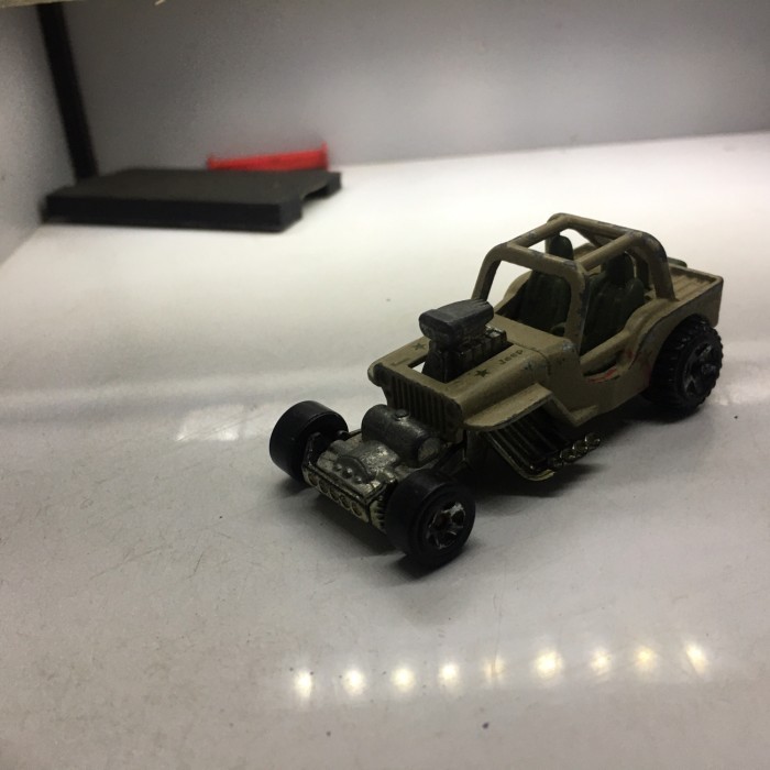 hotwheels jeep cj7 diecast loose junk -OS25
