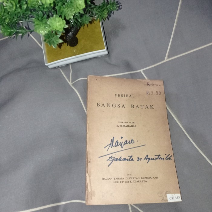 Perihal Bangsa Batak. Buku Lawas