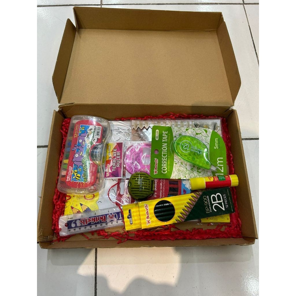 

(HASANS HOME)Set Perlengkapan Alat Tulis Sekolah / Satu Set Alat Tulis / Sup, Butt And T&J School Kit 01