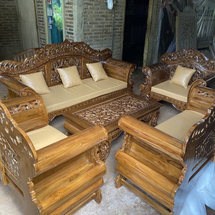 Kursi tamu jati Set kursi tamu ukir jati kursi tamu ukir madura arjuna 3211 meja kayu jati