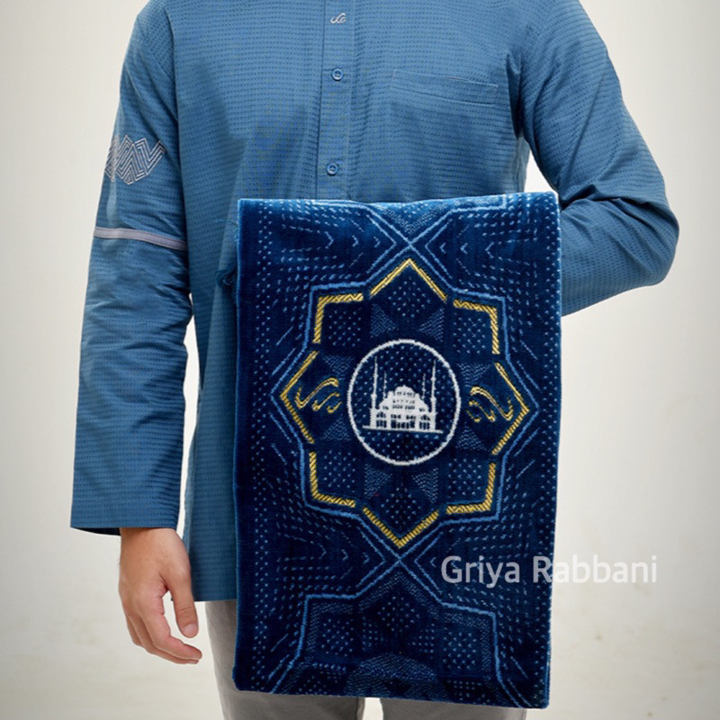 Rabbani Pecangaan - sajadah kawanies - sajadah ayra - sajadah rabbani - sajadah bulu - sajadah turke