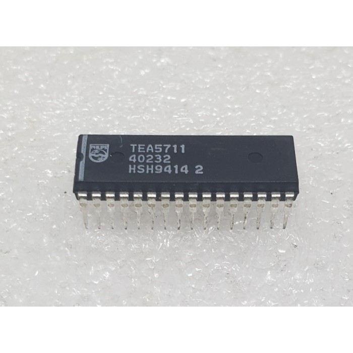 IC TEA5711 TEA 5711 Original Philips -LPK24