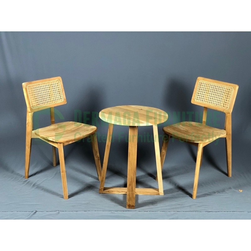 MEJA KURSI ROTAN 1SET KURSI MEJA TERAS FURNITURE CAFE DEKORASI MODERN NADELLAAN FURNITURE JEPARA