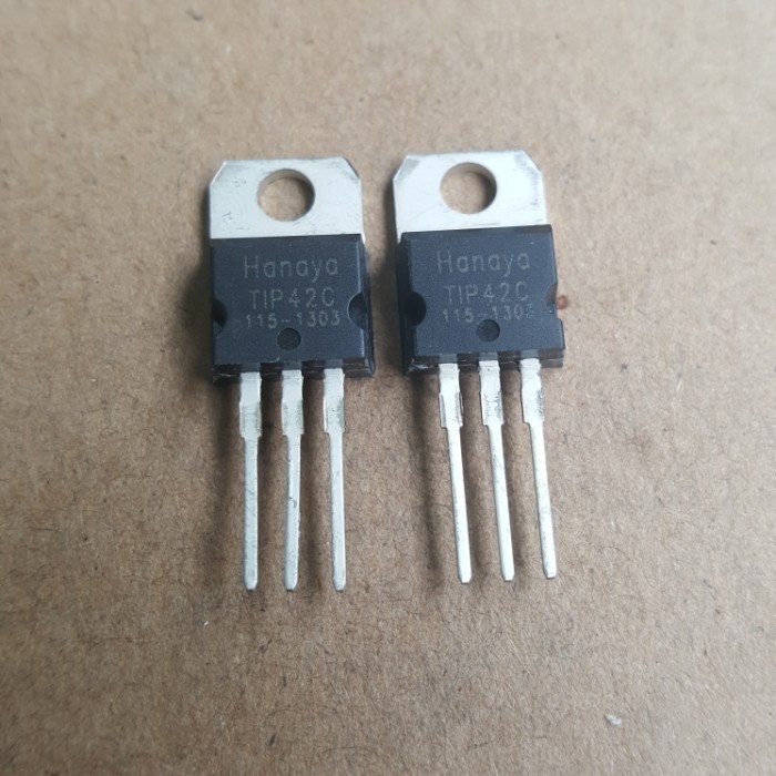 TIP 42 C HANAYA IC / Transistor -JJN47