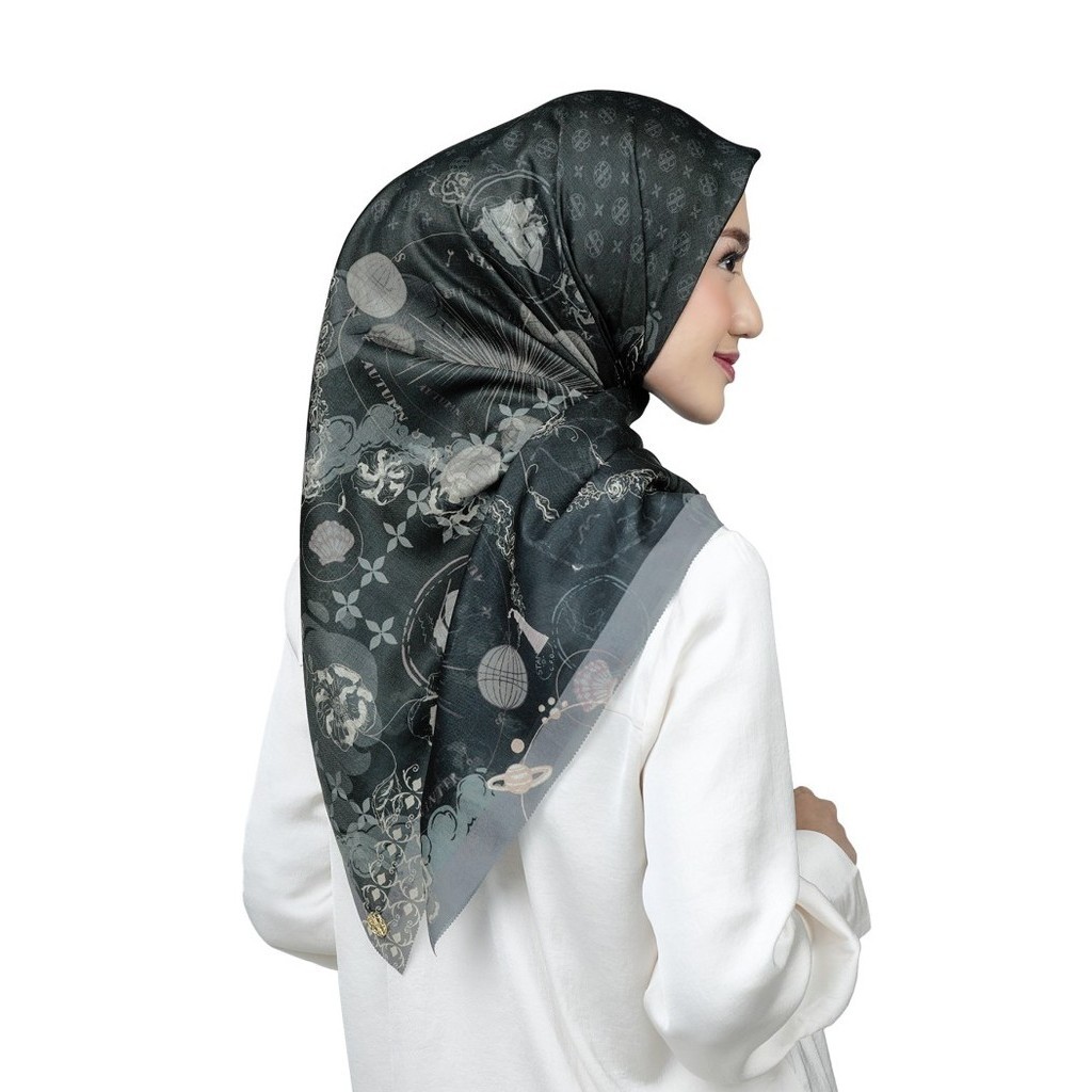 Nada Puspita - Erde - Outer Space