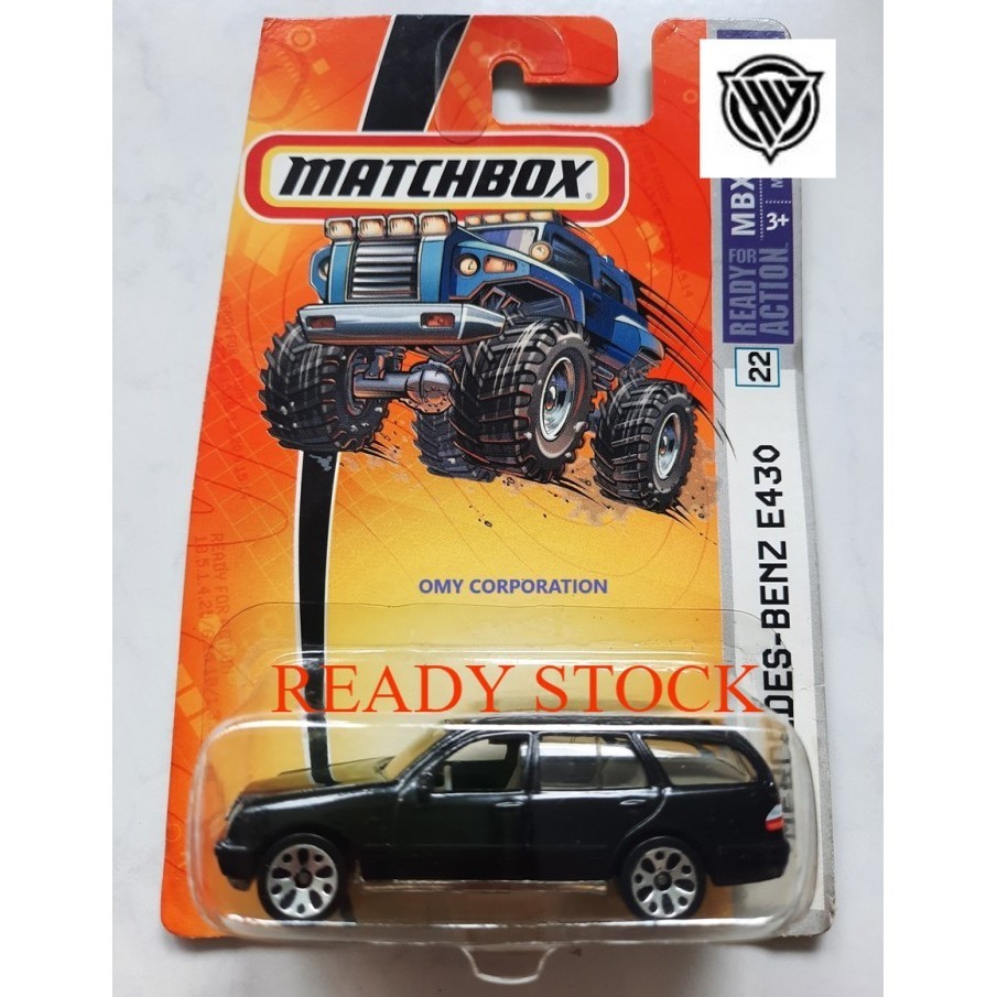 Matchbox Mercedes E430 Wagon hitam Mbx Metal 2006 base besi