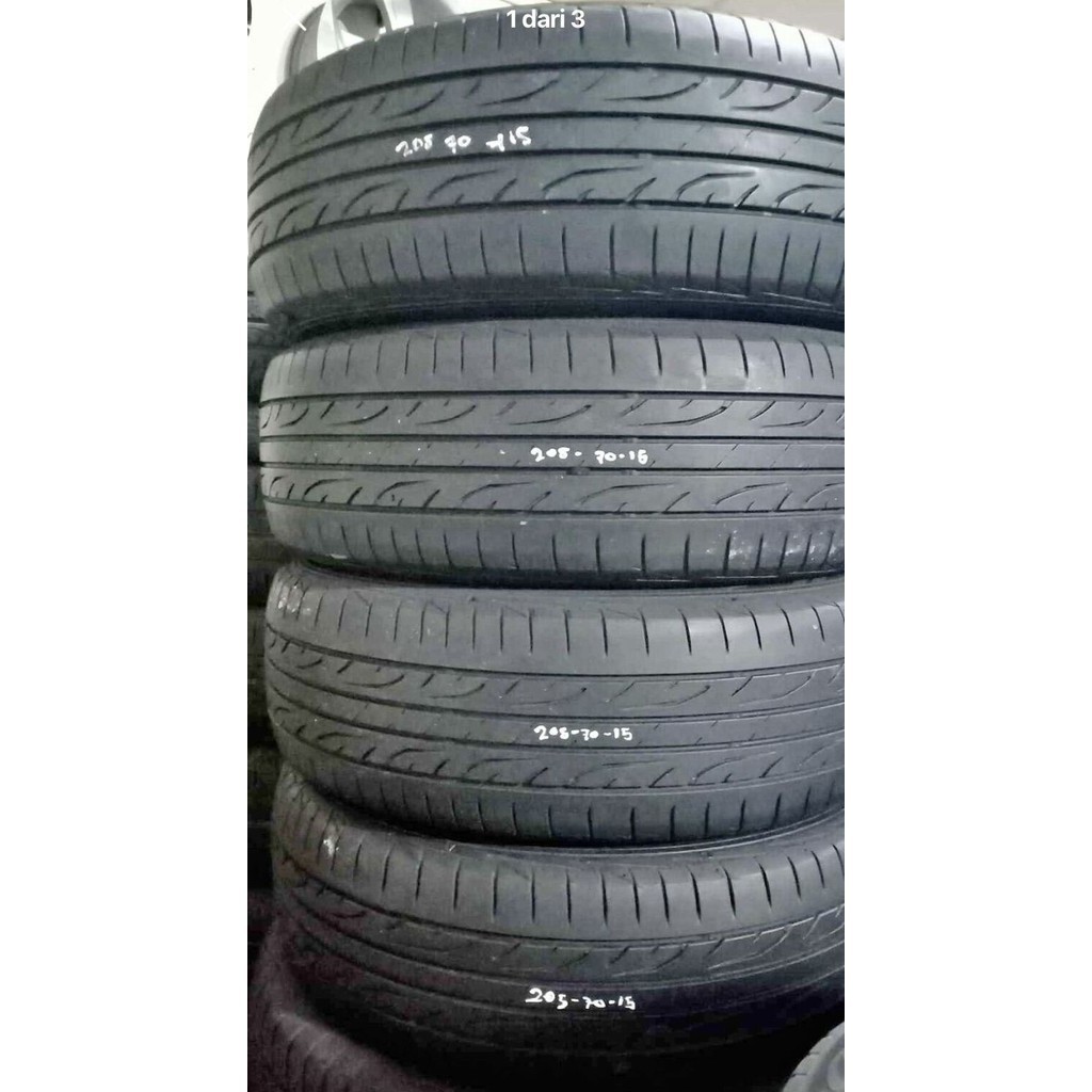 Ban Mobil second 205/70 R15