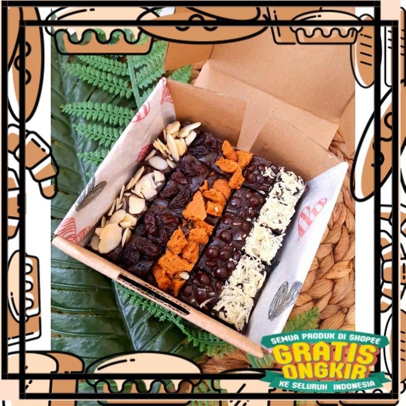 

Brownies Chocolate Mix 10cmx10cm isi 25 bites/ Jaminan Enak
