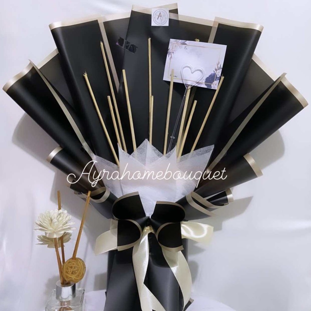 

[SNACK] Kerangka Bouquet Buket Snack Barang Foto Polaroid Logam Mulia Kosong isi 10 Stick Free Kartu Ucapan