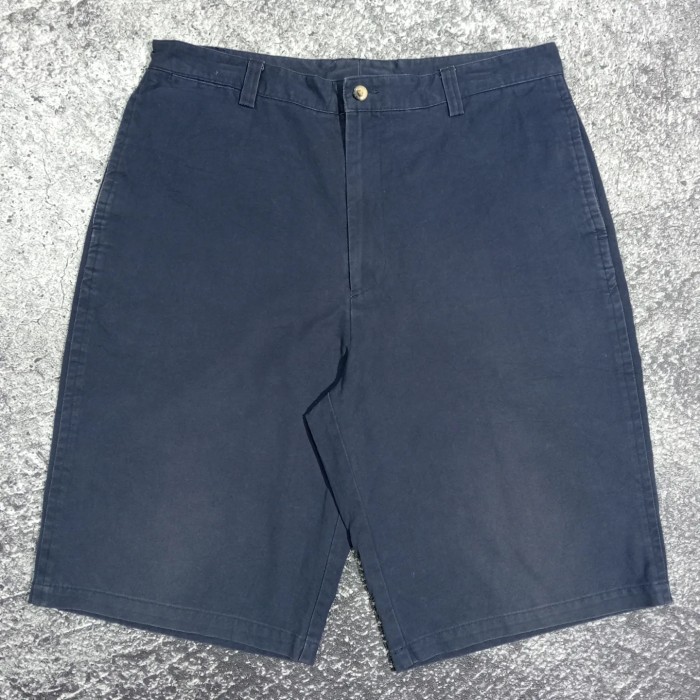 Celana pendek pria navy NAUTICA bagus size 35