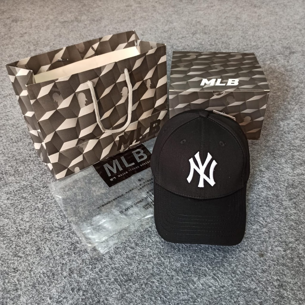 Topi MLB ORIGINAL Import - NY MLB CLASSIC BLACK LOGO WHITE